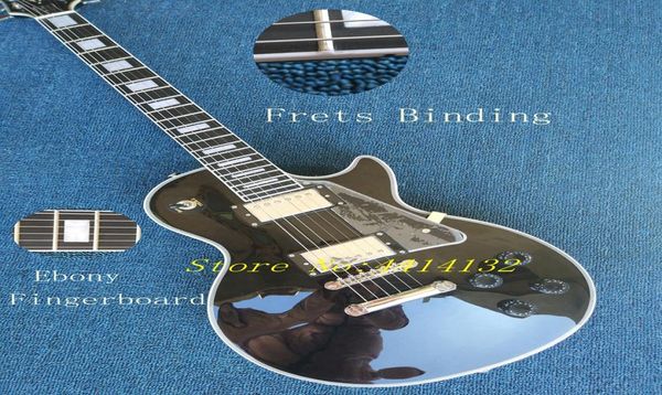 Guitarra elétrica personalizada de fábrica com corpo preto e encadernação branca e escala de ébano e pode ser personalizada conforme solicitação8036897