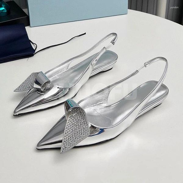 Scarpe casual Sandali da donna Stile estivo Profilatura unica Sandali con decorazione con strass superiori Nobile semplicità da donna