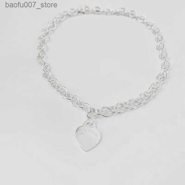 Charm Bilezikler S925 STERLING Gümüş Kolye Kadınlar Yeşil Emaye Kalp Kolye 1 1 Orijinal Marka Takı Seti Klasik Moda Hediyeq240330