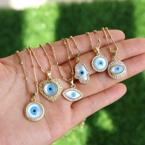 Colares 8pcs Ouro Cz Mãe da Pérola olho de pérola olho de sorte turco Protection redonda jóias de colar de pingentes de coração para mulheres