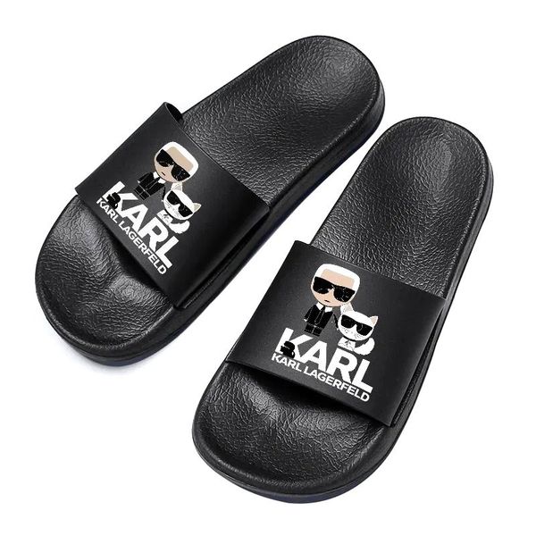 Black Slide Borracha Chinelos Qualidade Karl Designer Mulher Sandália Luxo Top 10a Flip Beach Flat Mens Lagerfield Mocassins Sliders Verão Si Eeup