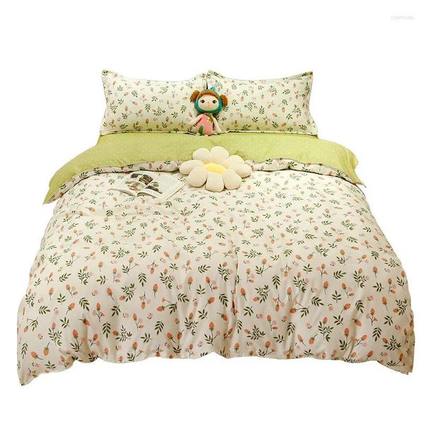 Conjuntos de cama Pele Amigável Cama Escovada 4 Peças Conjunto Estudante Dormitório 3 Peças Quilt Cover Linho Fronha Kit