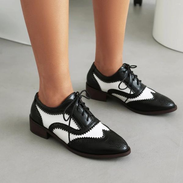 Scarpe eleganti Taglie forti Tacco tondo Color Block Ruffles Lefu con fori per l'aria traspiranti e allacciature per le scarpe da donna estive
