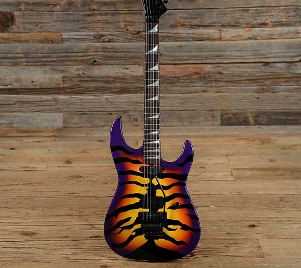 Benutzerdefinierte Japan George Lynch Signature RARE Tiger Stripe Sunburst E-Gitarre Ebenholzgriffbrett Dot InlayBlack Flyod Rose Tremol6394264