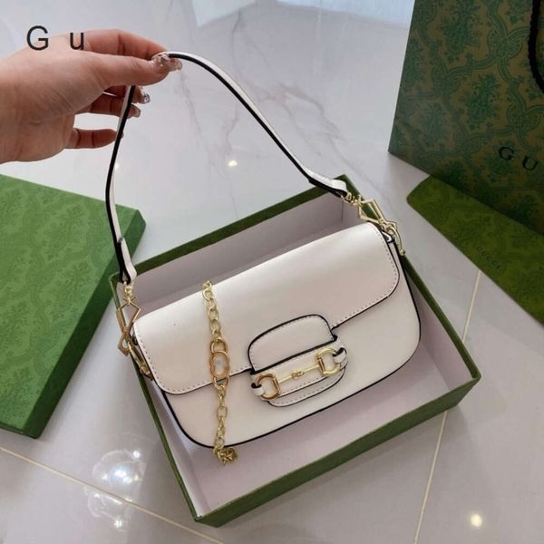 Umhängetasche 75 % europäischer heißer Designer und amerikanischer leichter Luxus Xiaoxiangjia Frühling beliebte Tasche neue kleine Menge Dign einfache Handtasche Umhängetasche Damen Trendtasche