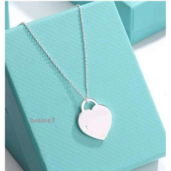 Collana Tiffancy Collana con cuore d'amore Collana con ciondolo da donna Gioielli di lusso da uomo Lettera placcata oro Catena in argento Collane con ciondolo donna Regalo in metallo Tiffanybracciale 3741