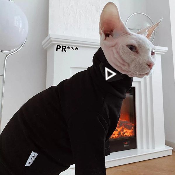Köpek giyim klasik gümüş üçgen logo evcil hayvan pamuk üst giyim toptan bahar ve yaz üst düzey özel