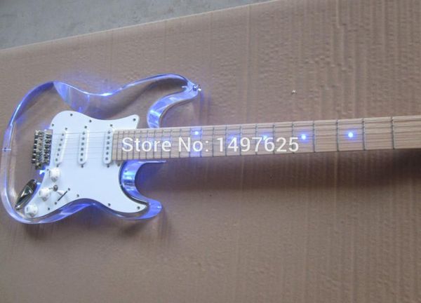 Chitarra elettrica completamente nuova con corpo in acrilico, chitarra elettrica Fen St con chitarra LED blu in Cina6739826