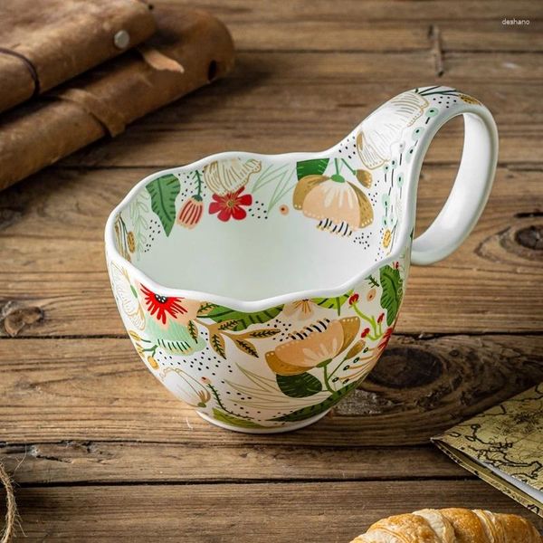 Tazze Tazza da caffè in ceramica europea Latte Tazza da colazione Succo d'avena Farina d'avena creativa Grande orecchio Maniglia Tazza d'acqua irregolare Soggiorno Ornamento