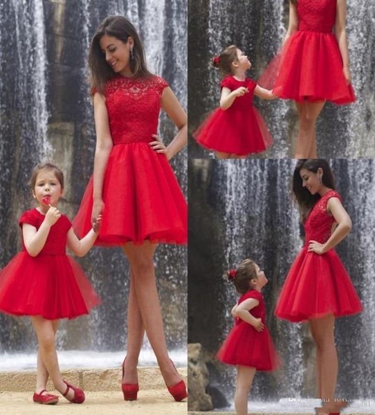 Geogrous vermelho mãe e filha vestido com apliques de renda curta sexy sem costas jóia pescoço formal vestidos de baile 1268734