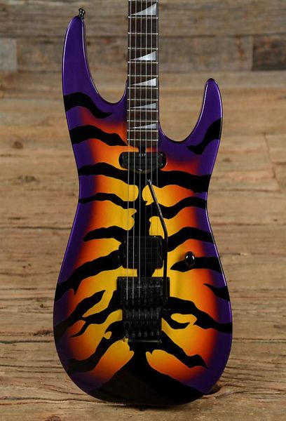 Benutzerdefinierte Japan George Lynch Signature Tiger Stripe Sunburst Purple Edge E-Gitarre EbenholzgriffbrettFloyd Rose Tremolo Lockin8708749