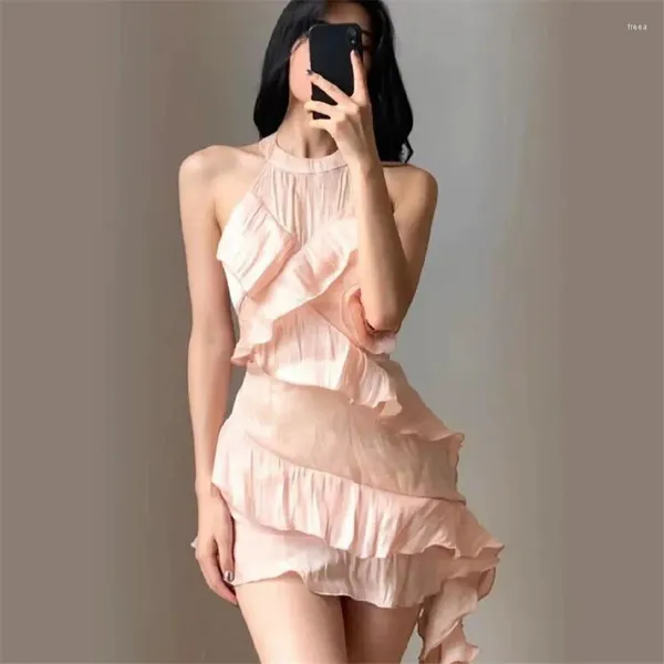 Lässige Kleider Champagner Sommer Halfter Kurz Sexy Minikleid Ärmellos Layered Rüschen Unregelmäßig Damenmode Schlanker Urlaubsrock