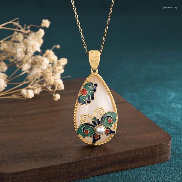 Anhänger Halsketten China Stil Halskette Kupfer Überzogene Gold Eingelegte Hetian Jade Perle Emaille Farbe Schmetterling Für Frauen Schmuck