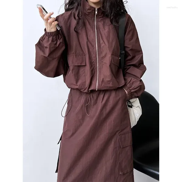 Vestido de duas peças primavera feminino conjunto jaqueta curta saias de duas peças ao ar livre roupas esportivas streetwear fino manga longa y2k casaco e conjuntos