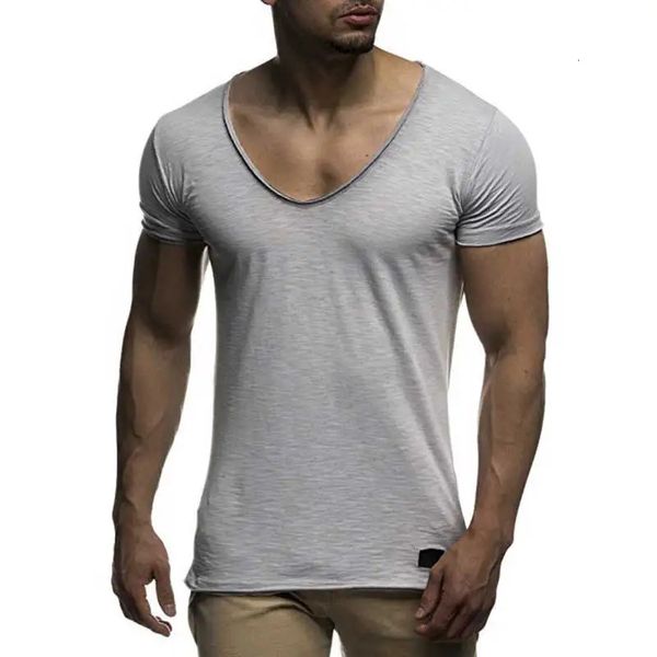 Chegada Profundo V Pescoço Manga Curta Homens Camiseta Slim Fit Camiseta Homens Fina Top Tee Casual Verão Camiseta Camisetas Hombre My070 240320