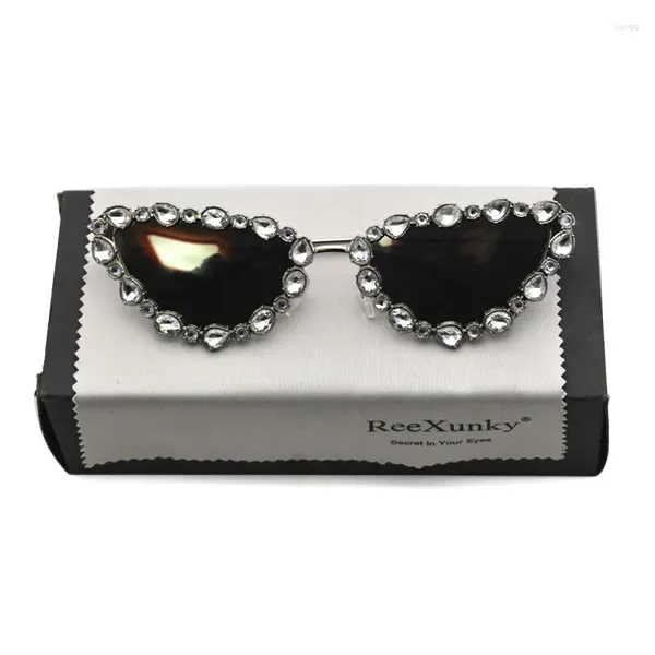 Occhiali da sole Vintage Cat Eye per donna Designer di marca Strass Gradiente Occhiali da sole Specchio femminile Uomo Gafas De Sol