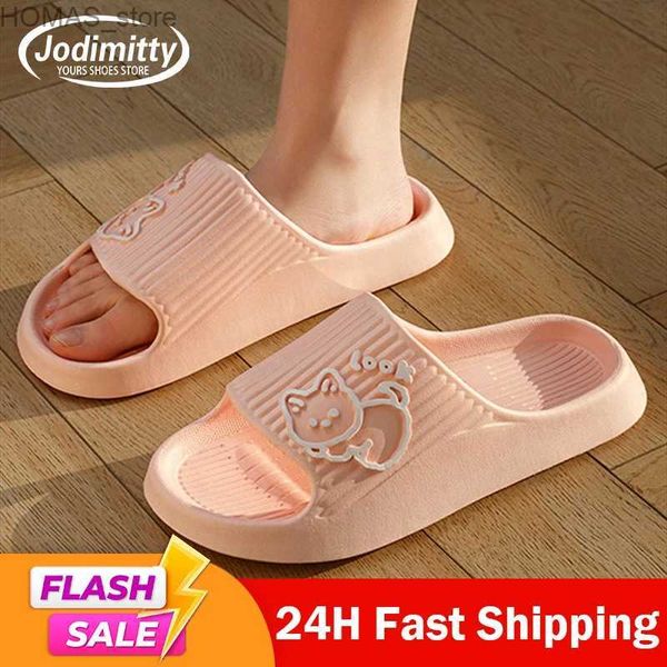 Sapatos em casa 2024 Hot Women Cloud Slippers Cat Slides Summer Beach Plataforma grossa Sinpista macio Sandálias EVA Casal Flip Flip Shoes Sapatos Y240401