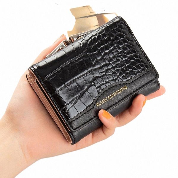 Krokodil Muster Frauen Brieftasche Kleine Pu Leder Frauen Geldbörse Kurze Marke Designer Weibliche Geldbörse Nette Schloss Mädchen Brieftasche 33mM #