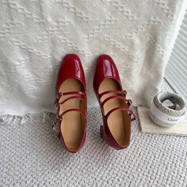 Sapatos de vestido moda vermelho senhoras elegante mary jane med salto casual ao ar livre bailarinas patente couro mulheres bombas dedo do pé quadrado feminino