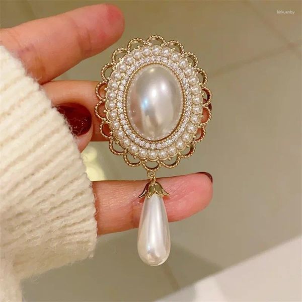 Broches francês vintage branco pérola renda para mulheres elegante design floral balançar waterdrop corsage terno vestido acessórios