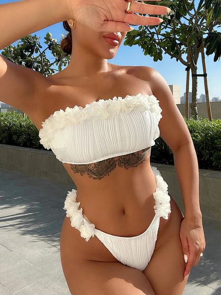 Beyaz Floral Ruffles Mayo Kadınlar Seksi Omuz Kapatma Omuz Nakış Bikini Seti Yukarı Tong Backless Mayo Plaj Giyim 240327