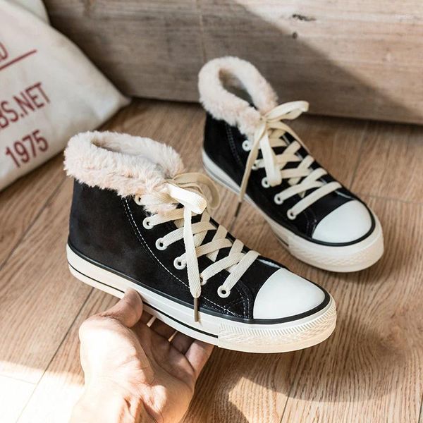 Sapatos casuais basquete inverno feminino pelúcia quente moda à prova de frio plana esportes ao ar livre skate para mulher