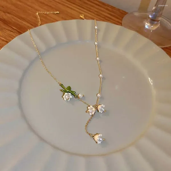 Ketten Party Schmuck Temperament Glocke Orchideen Anhänger Blume Schlüsselbein Kette frauen Kurze Halskette Koreanische Stil Halsband