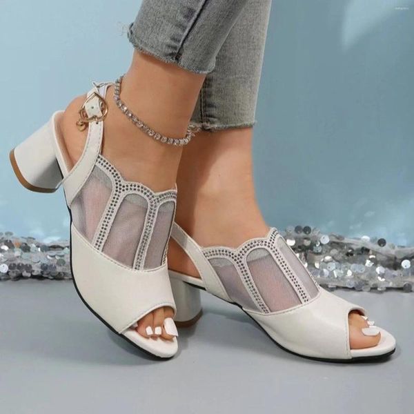 Sandálias elegantes sapatos femininos salto grosso verão peixe boca escavada para mulheres rendas uma palavra fivela cinta zapatos