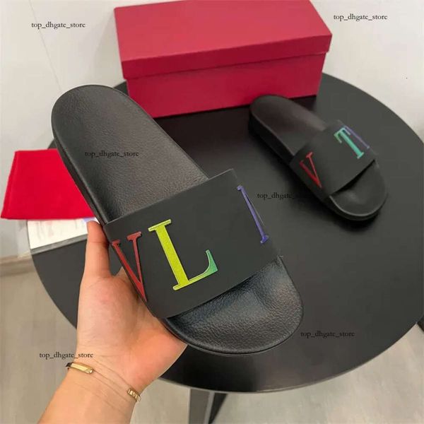 Vltn Slides Sapato de Luxo Atacado Tazz Chinelo Sandália Designer Sapatos Borracha Sliders V Loafer Girl Presente Flat Heel Slide Beach Sandálias Famoso Designer Slides 143