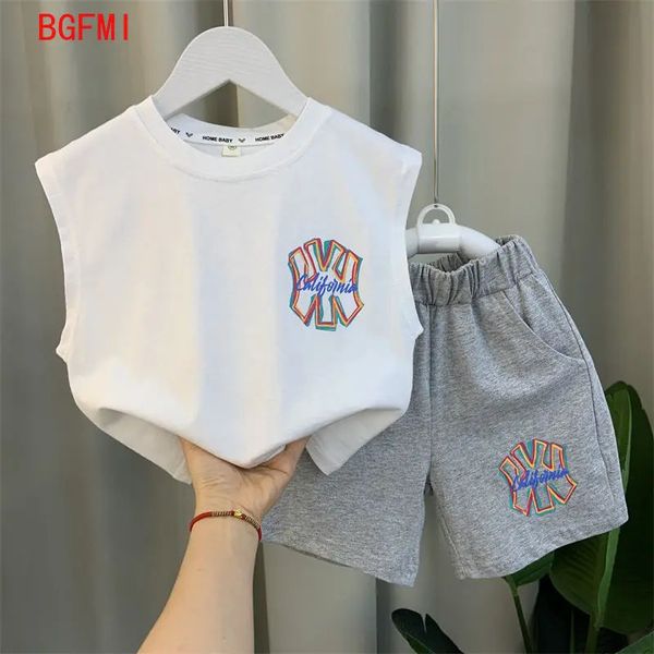 Bebek yaz kıyafetleri yelek çocuklar için açık kıyafetler çocuklar için şık kolsuz tişörtler erkek bebek kıyafetleri 2-11y 240328