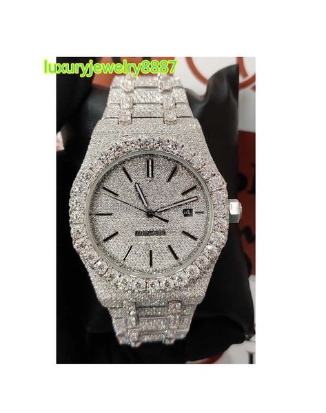 Orologio con diamanti Moissanite dal design antico e alla moda ghiacciato per lui e lei con pass Diamond Tester dal prezzo conveniente del venditore indiano