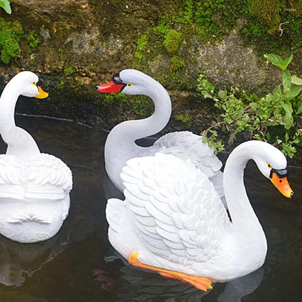 Decorazioni da giardino Simulazione in resina Galleggiante Figurina di cigno bianco Ornamento per decorazione di giardinaggio da giardino paesaggistico