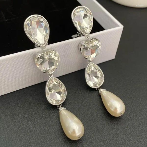 Brincos de Moda Brincos Dangle Designer Longo Pingente Brincho Cristal Pérola Coração de Coração Mulheres Trendência de Joias de Luxo