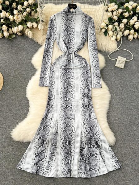 Vestidos Casuais Foamlina Sexy Mulheres Slim Fit Snake Impresso Manga Longa Vestido Primavera Outono Turtleneck Bodycon Evening Party Sereia Maxi