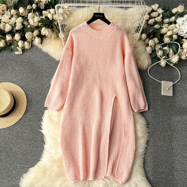 Casual Kleider SuperAen 2024 Koreanische Pullover Für Frauen Herbst Und Winter Lose Split Design High-End-Strickkleid