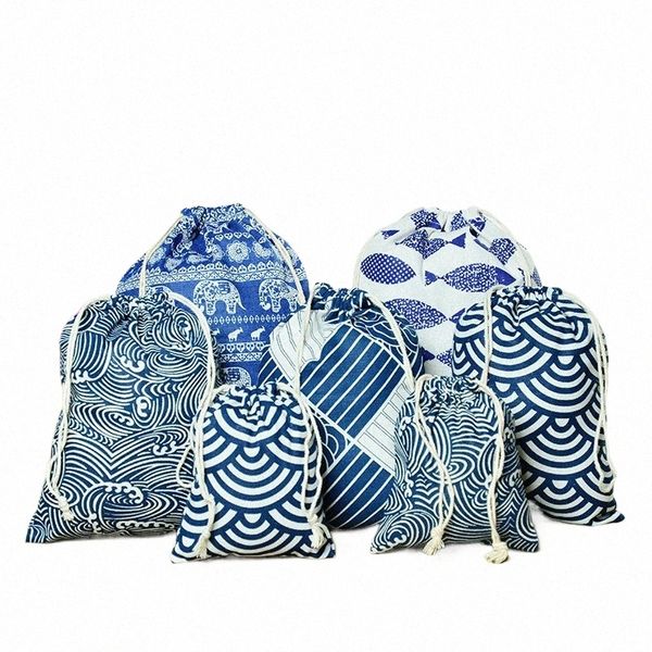 3 pezzi di stoffa con coulisse borse semplici fatte a mano Cott lino sacchetto di immagazzinaggio del regalo sacchetto del pacchetto borsa della moneta di viaggio delle donne in stile giapponese D6Gh #