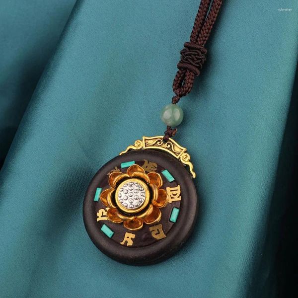 Collane con ciondolo Collana etnica lunga buddista del Nepal Gioielli vintage Thangka Maglione in ebano Pendenti con fiori di loto per donna