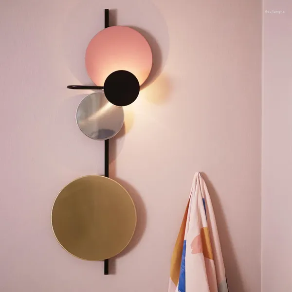 Lampada da parete Nordic Loft Personalità Metallo colorato Cerchio rotondo Lampade a LED Arte fai da te Planet Sconce Cena Comodino Illuminazione per interni