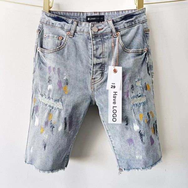 Lila Herren-Designer-Jeans-Shorts. Hochwertige High Street American Plus-Size-Hip-Hop-Jeansshorts mit Rissen