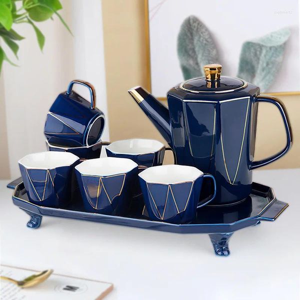 Set di articoli per il tè Set da tè e caffè in ceramica Nordic Phnom Penh Blue Bone China 1 pentola 6 tazze 1 vassoio Articoli per l'acqua Decorazione della casa Articoli per bevande