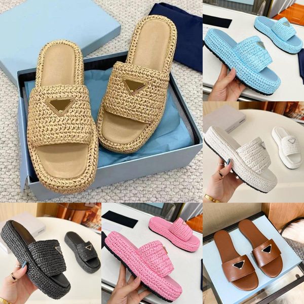 35-42 Novo Desginer Triângulo Palha Weave Chinelos Sandálias Plataforma Ráfias Chinelos Mulher Mens Verão Salto Plano Casual Flip Flops Ao Ar Livre Piscina Sliders Praia Sapato