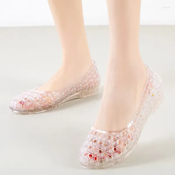 Scarpe casual 2024 Sandali Pantofole Crystal Female Bird's Nest Baotou Fondo morbido traspirante per la casa