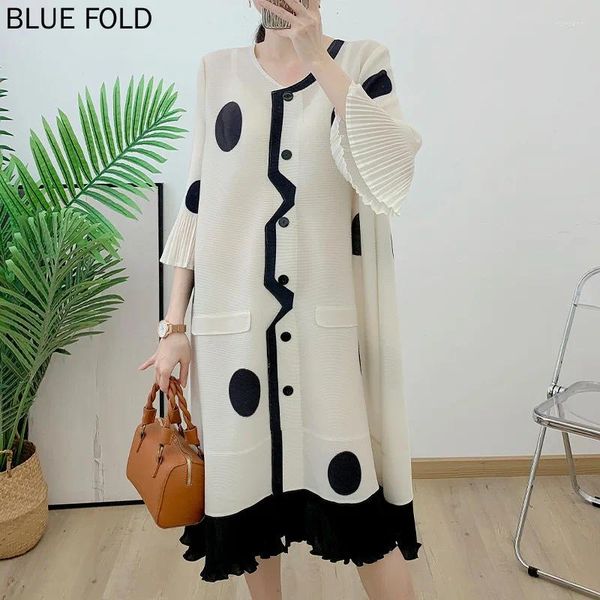 Vestidos casuais miyake plissado polka dot vestido primavera e outono preto branco casaco solto tamanho grande cardigan roupas femininas