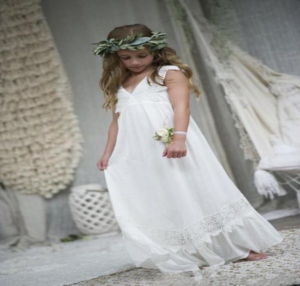 2019 Novo Boho Flower Girl Vestidos para Vestidos de Comunhão de Casamento Manga Cap Aline Até o Chão Praia Chiffon Lace Criança Pageant Go2739588