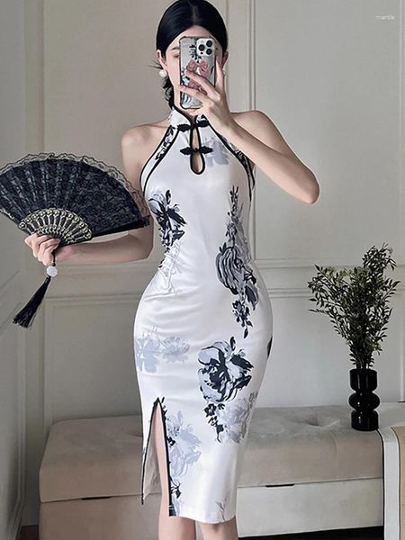 Lässige Kleider 2024 weiße Blumenschelter sexy Kleid Frauen elegantes Bodycon-Hals-Hals-Mini Sommer Korean Festival Abschlussball