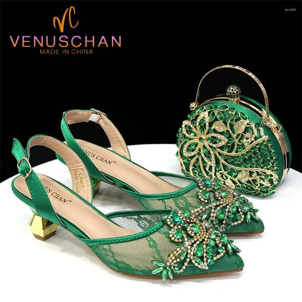 Scarpe eleganti chan nigerian elegante in pizzo in pizzo netta green cristallo tallone basso e mini borsa tridimensionale femminile