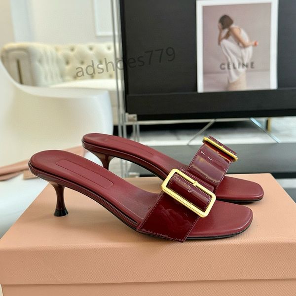 Burgund Patent Leder Slipper Maultiere Sandalen 4,5 cm Kätzchen Fersennetzschnalle verschönerte Schlupf auf quadratischen Zehenschuhen Frauen Luxus-Designer Schuh 35-40 mit Box