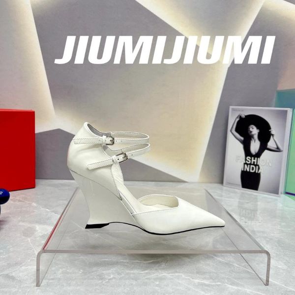 Vestido sapatos 2024 jiumijiumi feita de couro com patente de couro de tapinha