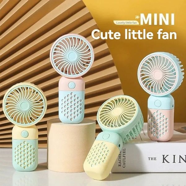 Yeni el şarj fan karikatür sevimli küçük öğrenci şarj küçük fan taşınabilir mini usb fan mini cep