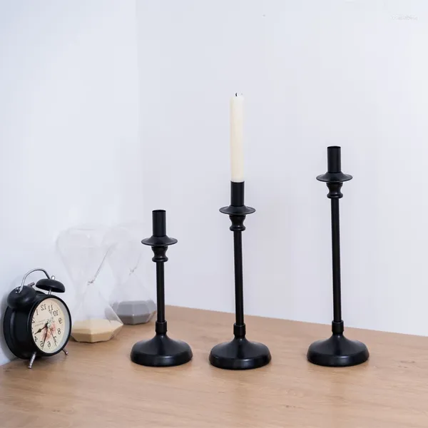 Candele Candele Black Shilt Iron Candlestick Tavolo Decorazione CERIMONY CERIMONY MODERNA CANNE CANNE CANNE CANNE DELLE